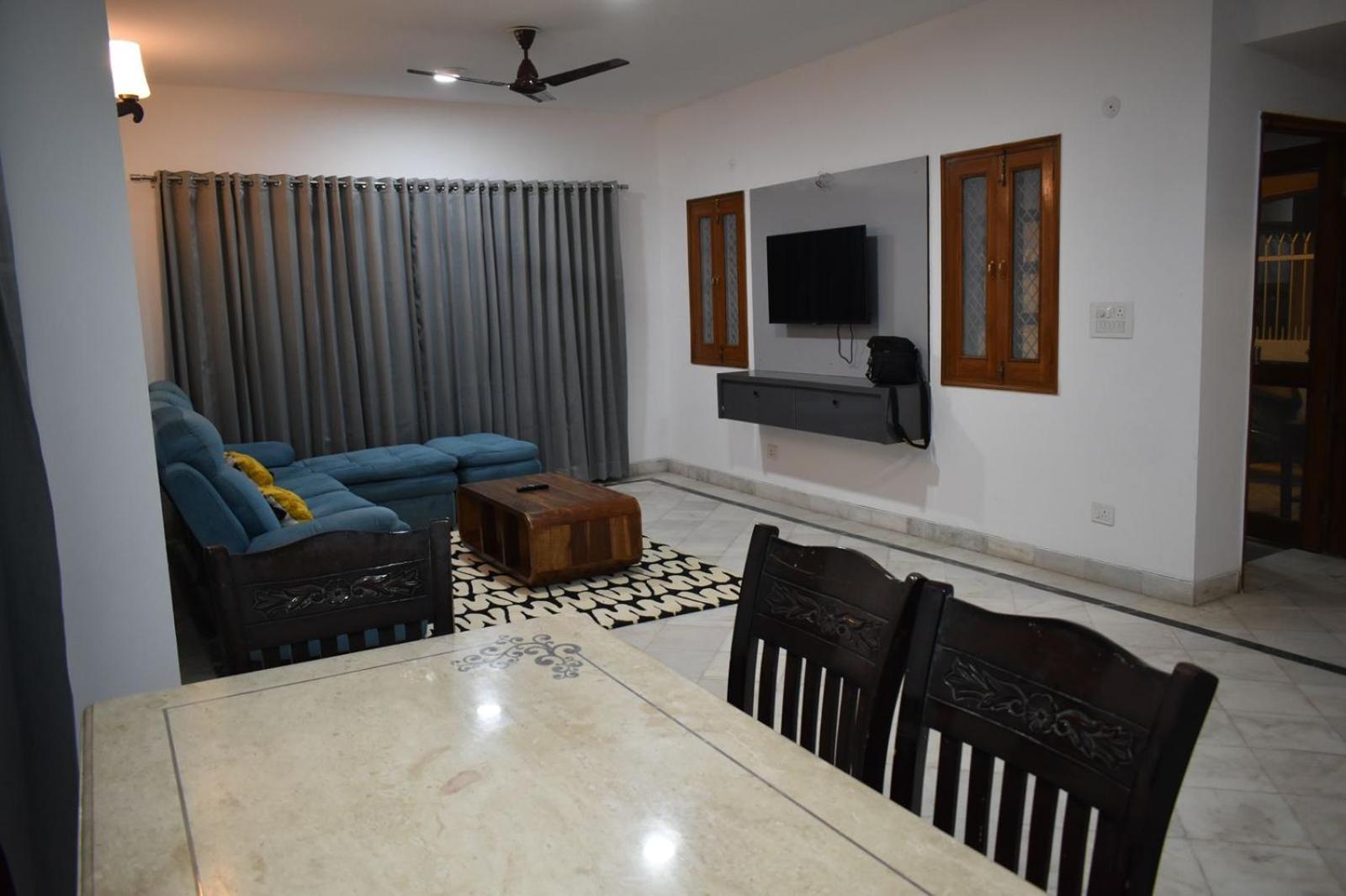 Entire 3bhk Duplex Golf Course Road * Gurgaon