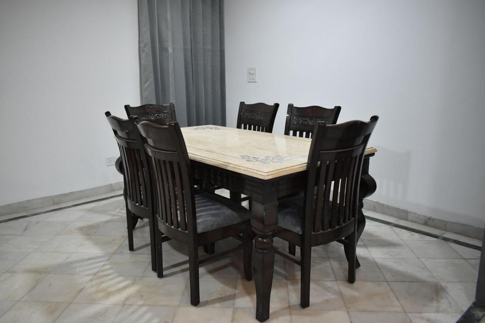 Entire 3bhk Duplex Golf Course Road Gurgaon