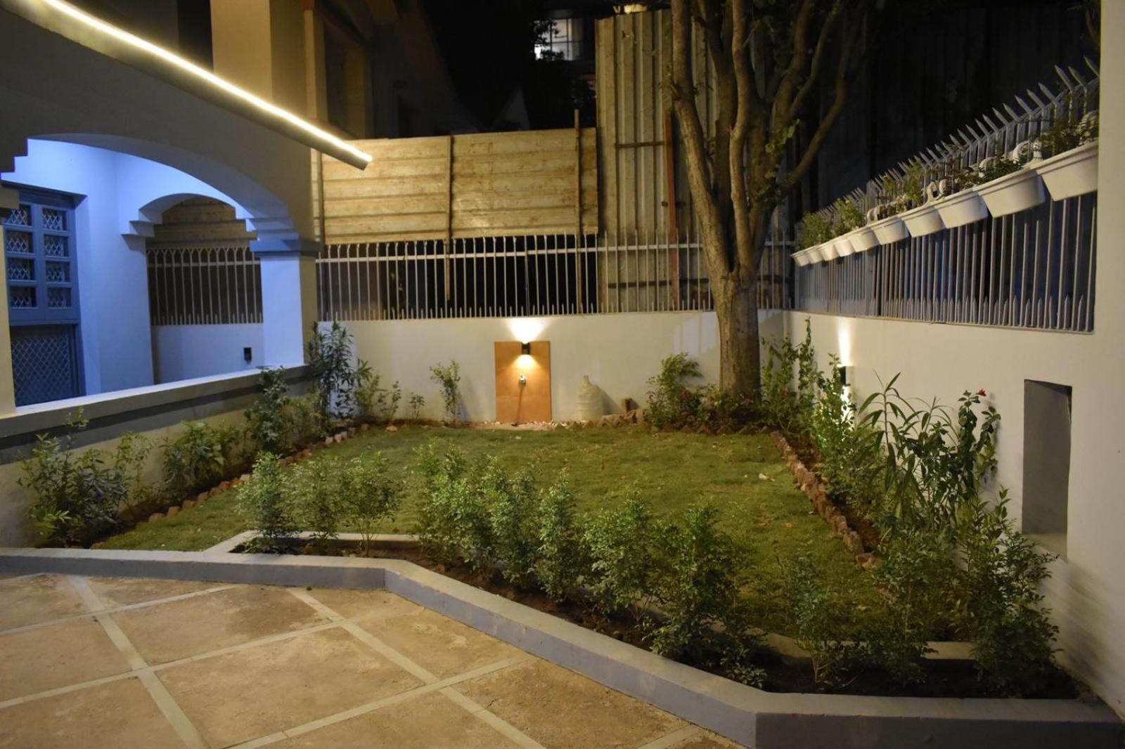 Entire 3bhk Duplex Golf Course Road Villa Gurgaon